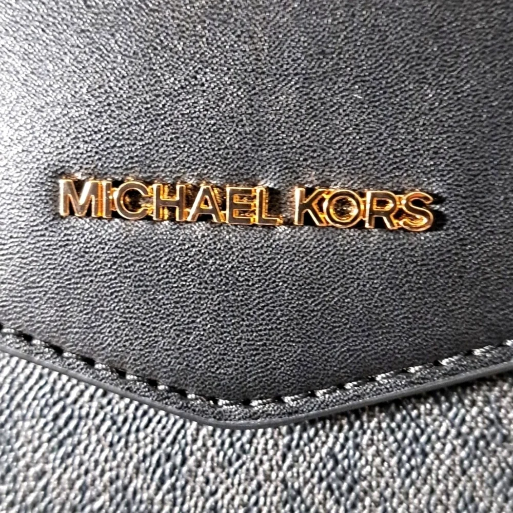 Michael Kors NWOTs Crossbody